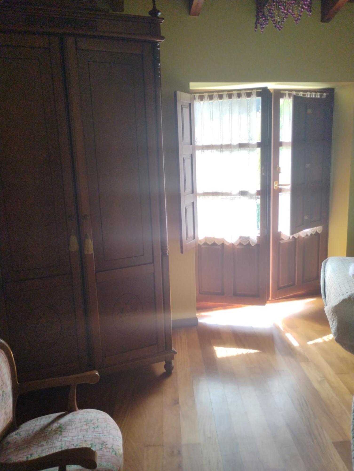 Casa Rural Casa Azul Villahormes 外观 照片